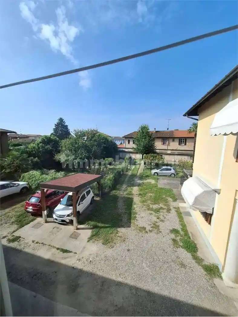 Appartamento in affitto a Vergiate