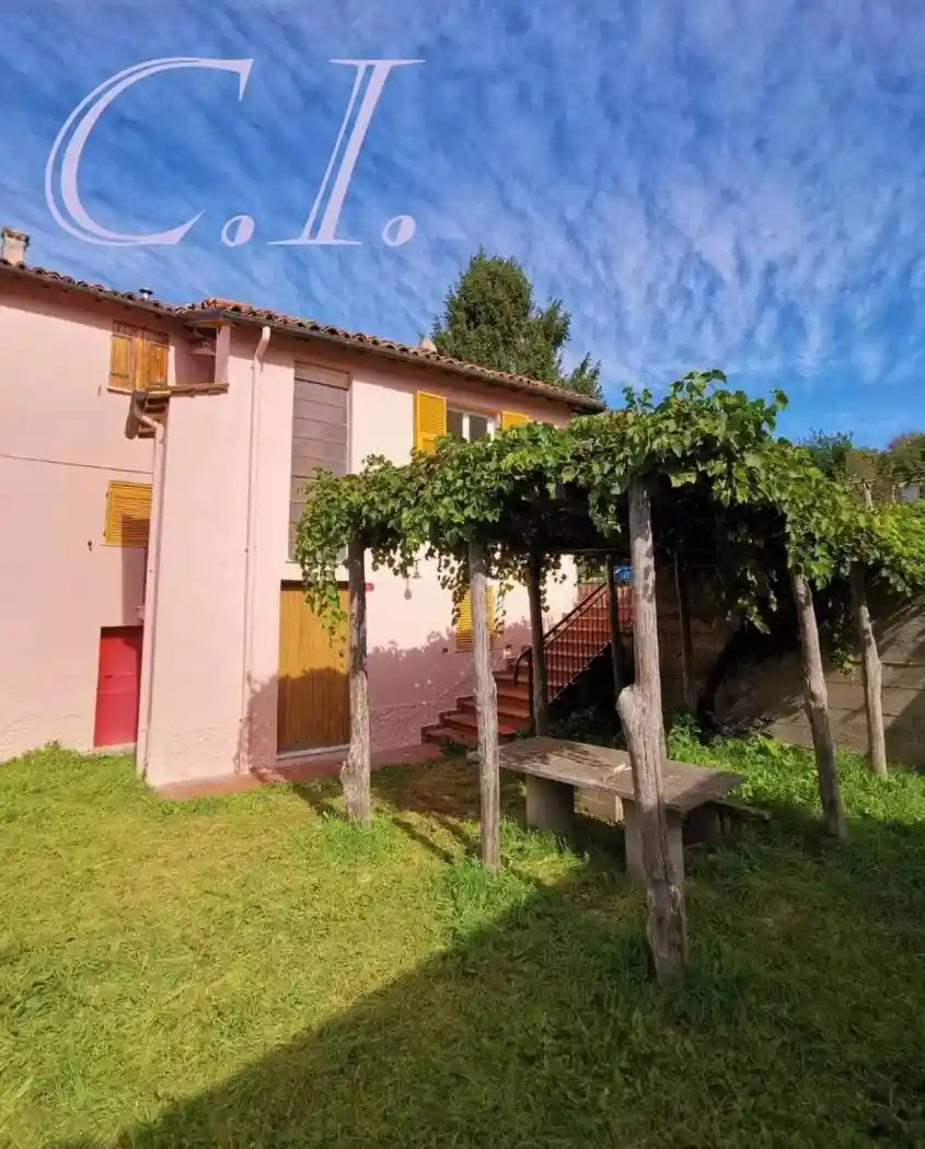 Villa in vendita a Mallare