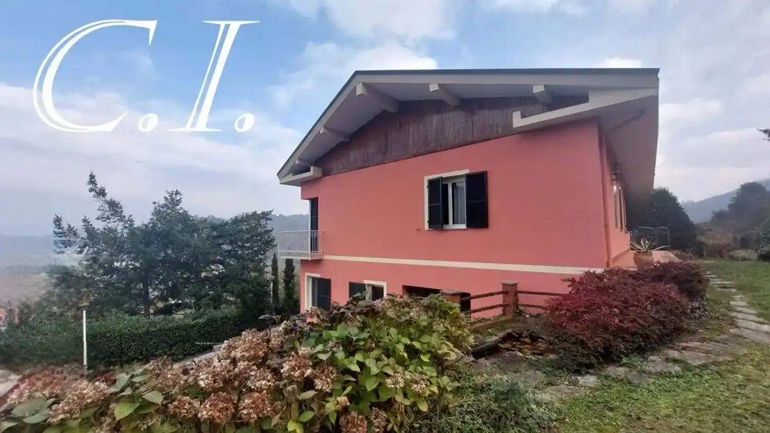 Villa in vendita a Carcare