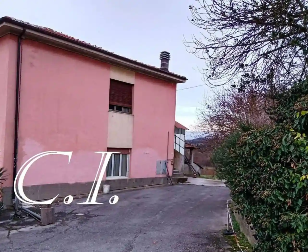 Villa in vendita a Cairo Montenotte