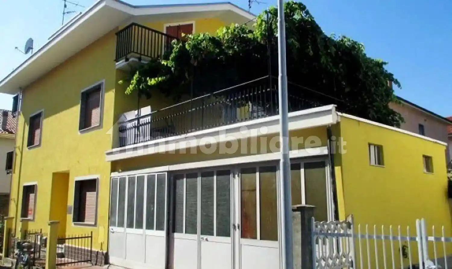 Villa in vendita a Cairo Montenotte