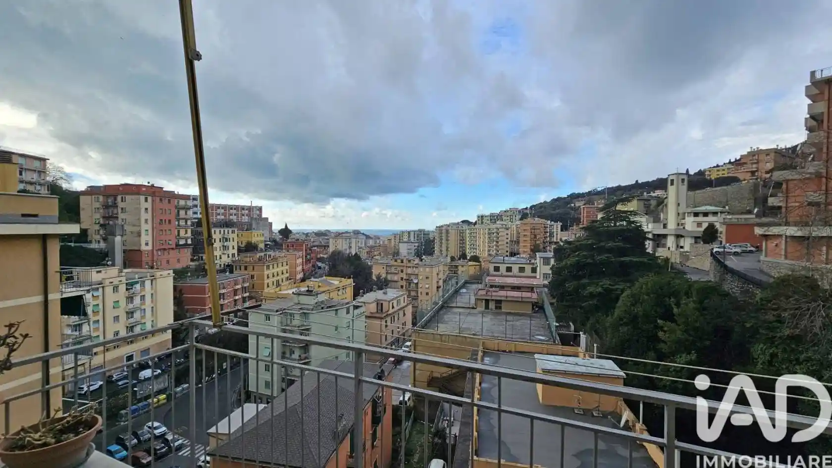 Appartamento in vendita a Genova