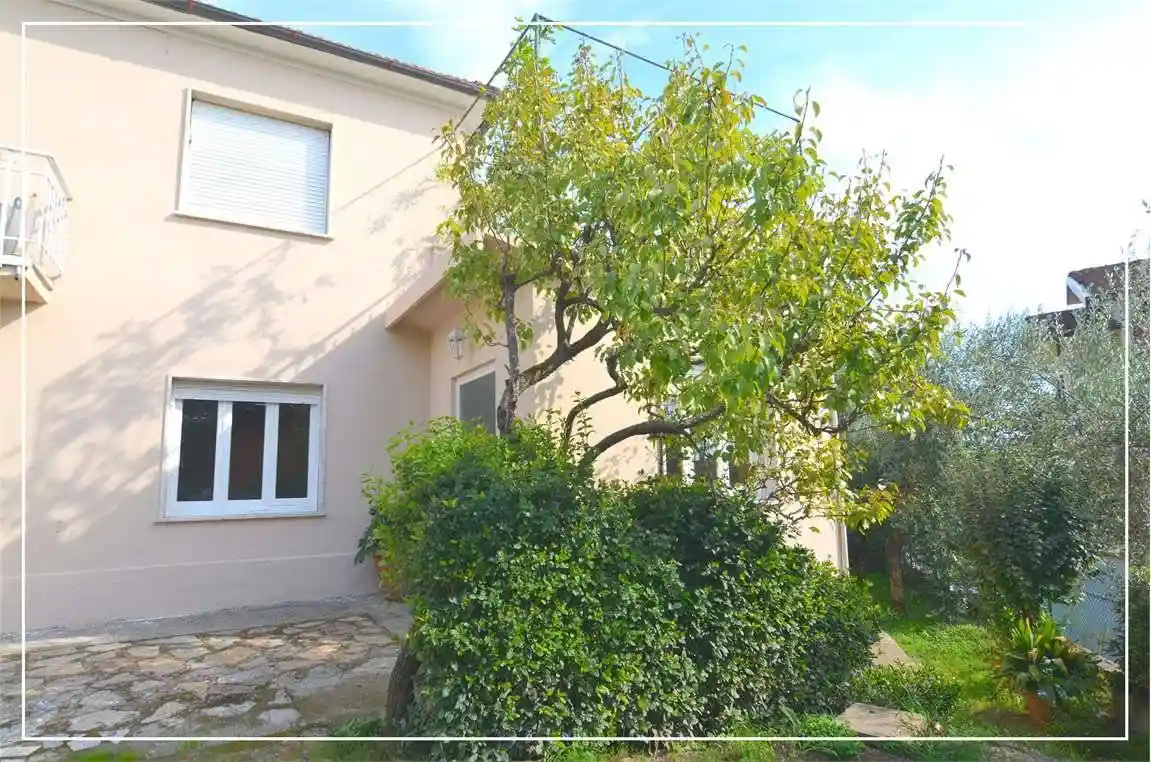 Villa in vendita a Monsummano Terme