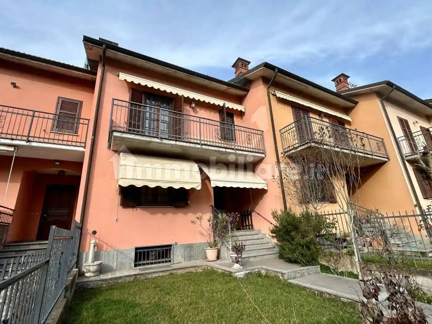 Villetta a schiera - foto 2