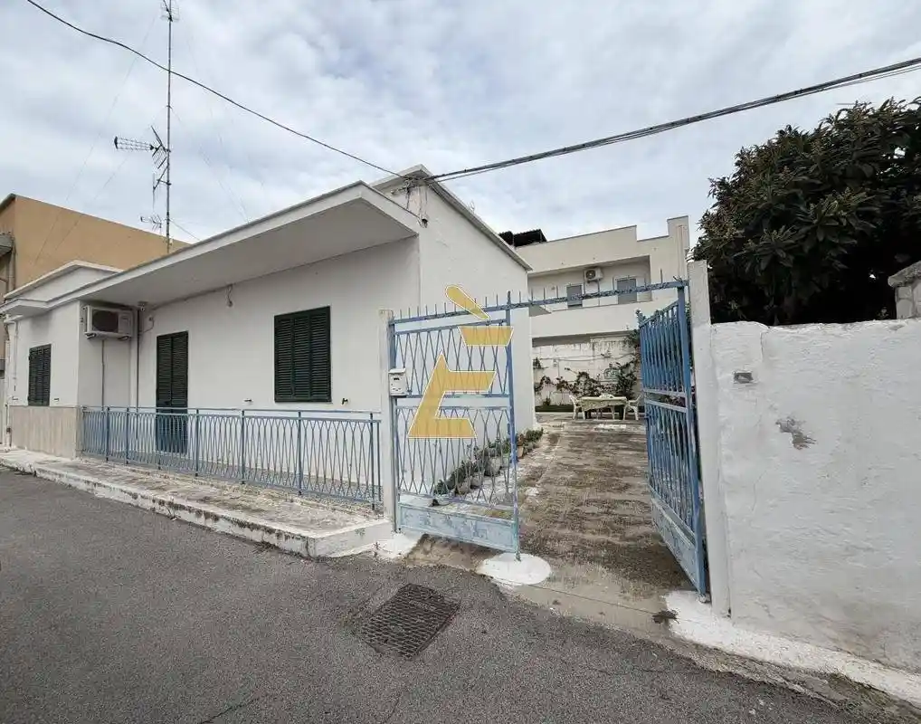 Villa in vendita a Bari