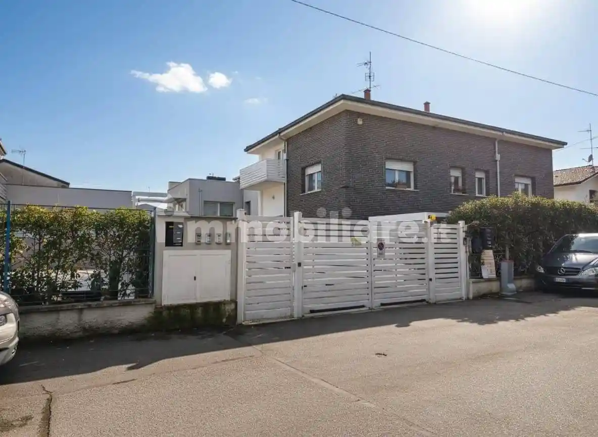 Appartamento in vendita a Meda