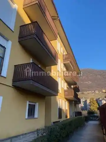 Appartamento in vendita a Sondrio