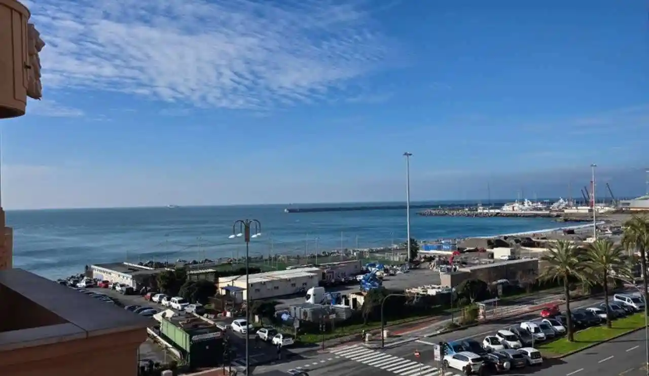 Appartamento in vendita a Genova