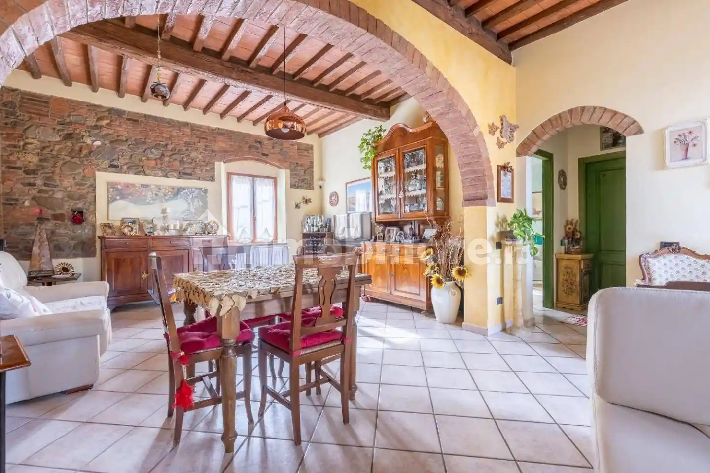 Appartamento in vendita a Terricciola