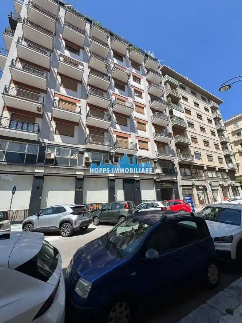 Appartamento in vendita a Palermo