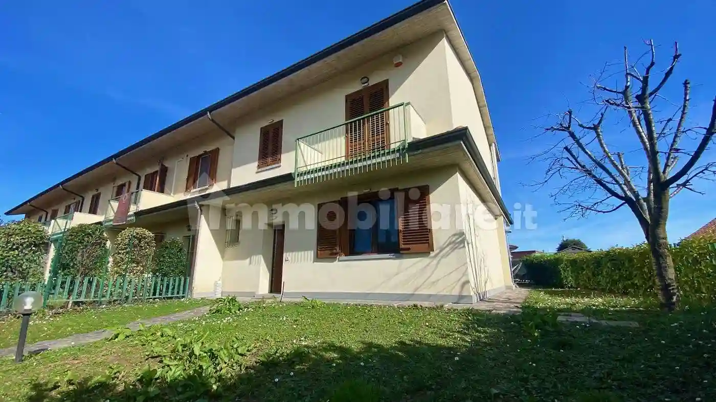 Villetta a schiera - foto 2