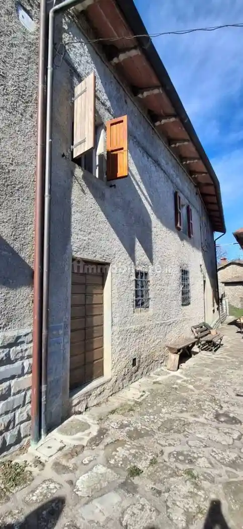 Casa indipendente in vendita a Castel San Niccolò