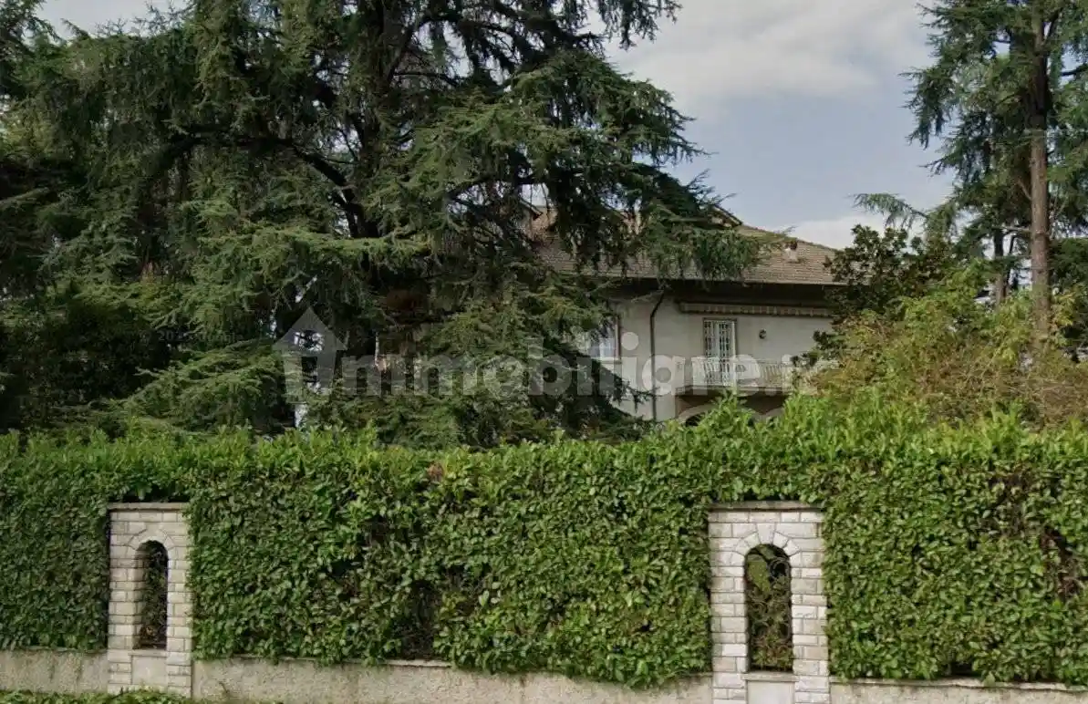 Appartamento in vendita a Dello