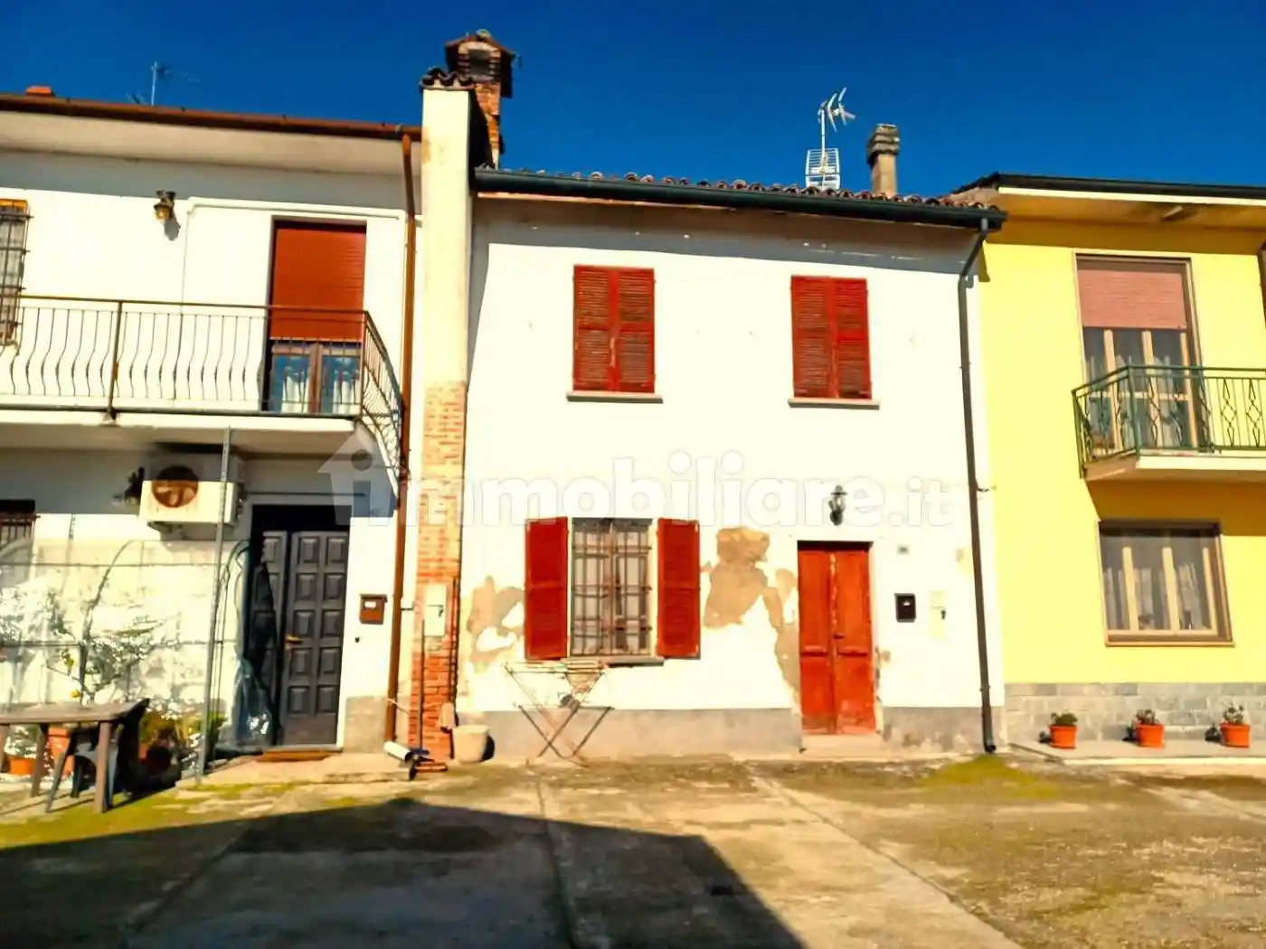 Villa in vendita a Mezzana Bigli