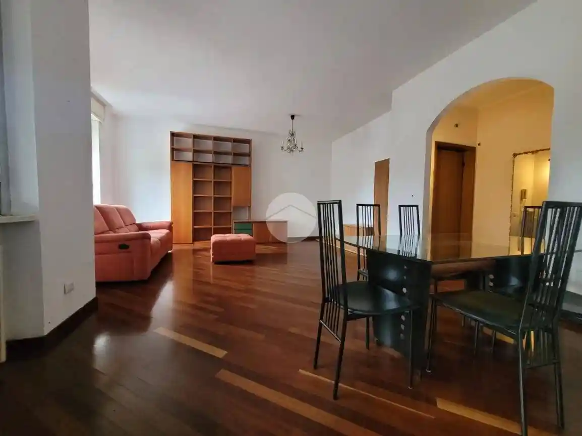 Appartamento in vendita a Trezzano sul Naviglio