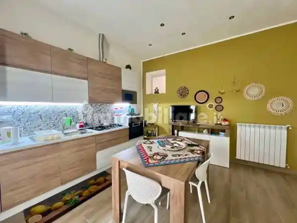 Appartamento in vendita a Palermo