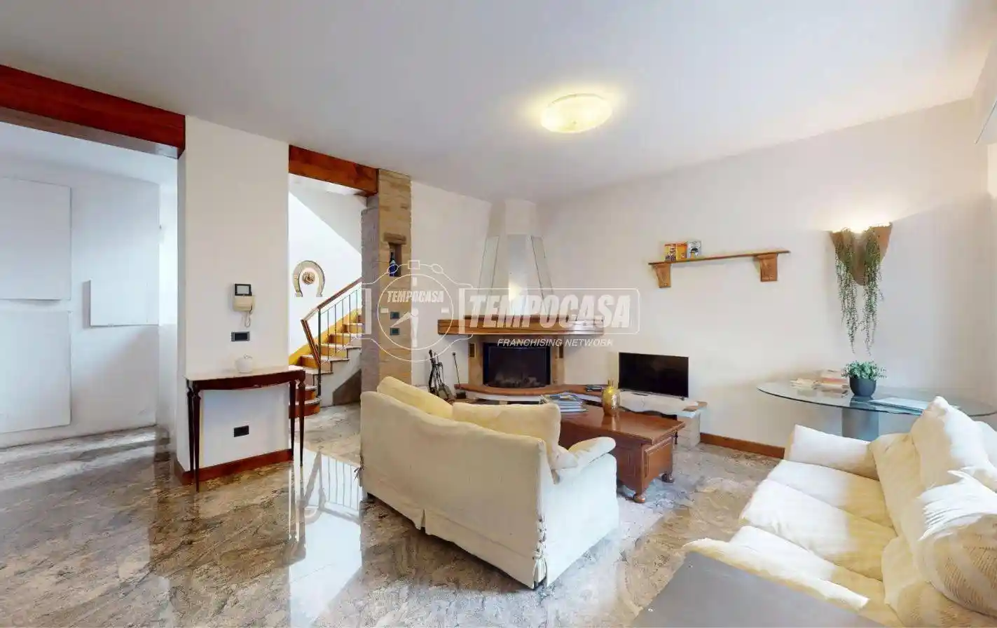 Casa indipendente in vendita a Carpi