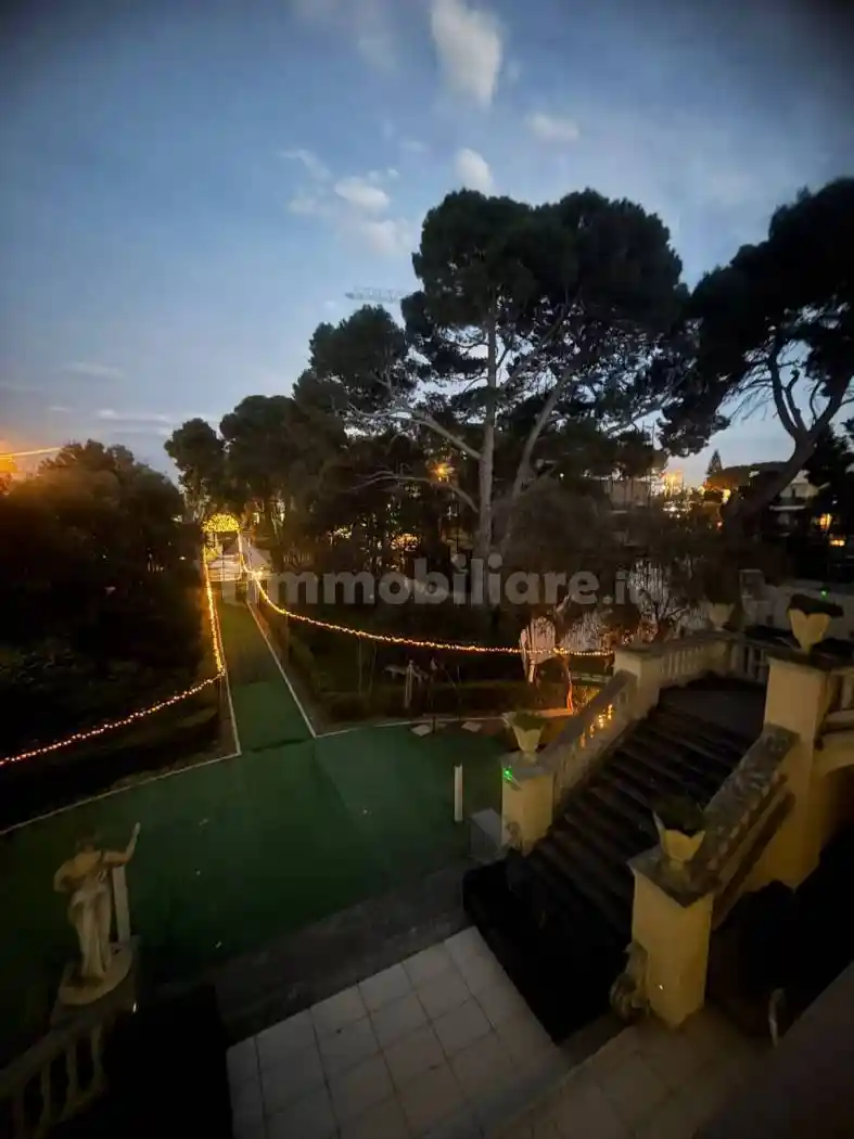 Villa in affitto a Bari