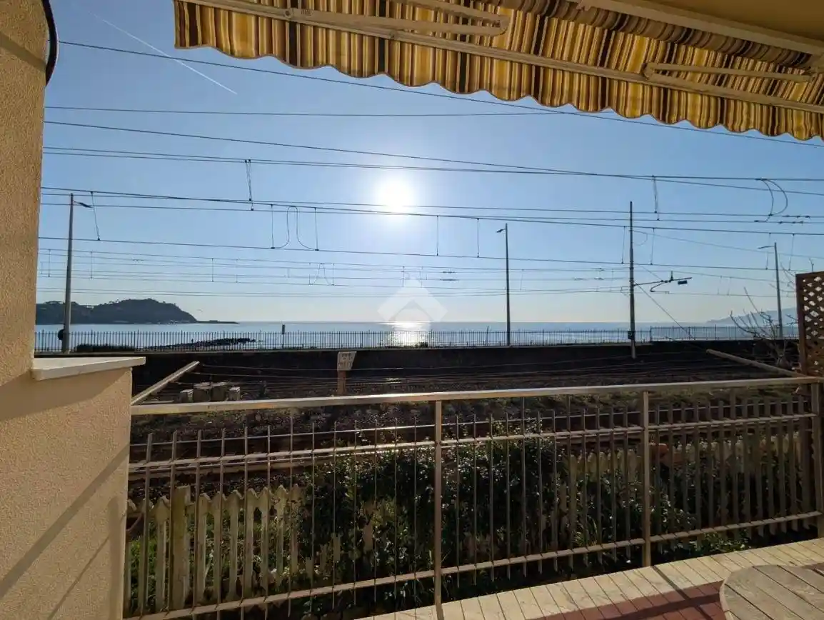 Appartamento in vendita a Sestri Levante