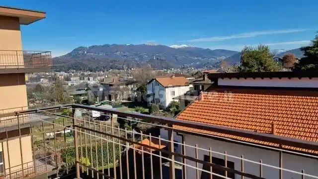 Appartamento in vendita a Grandate