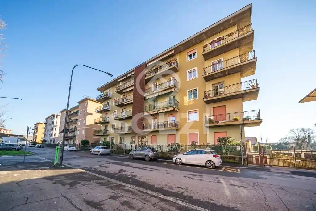 Appartamento in vendita a Brescia