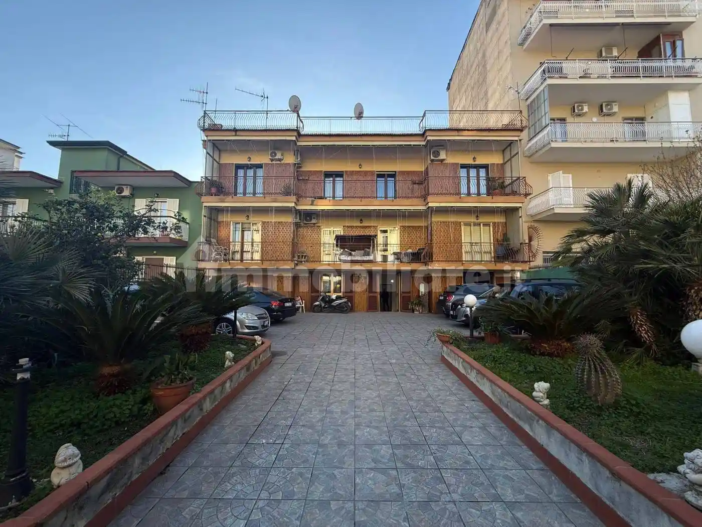 Appartamento in affitto a Napoli