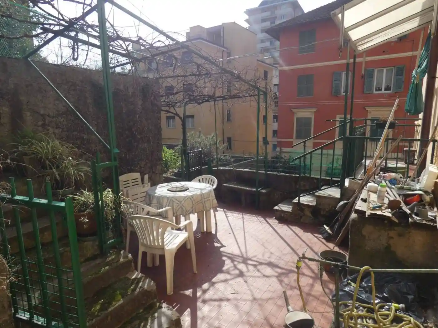 Appartamento in vendita a Genova