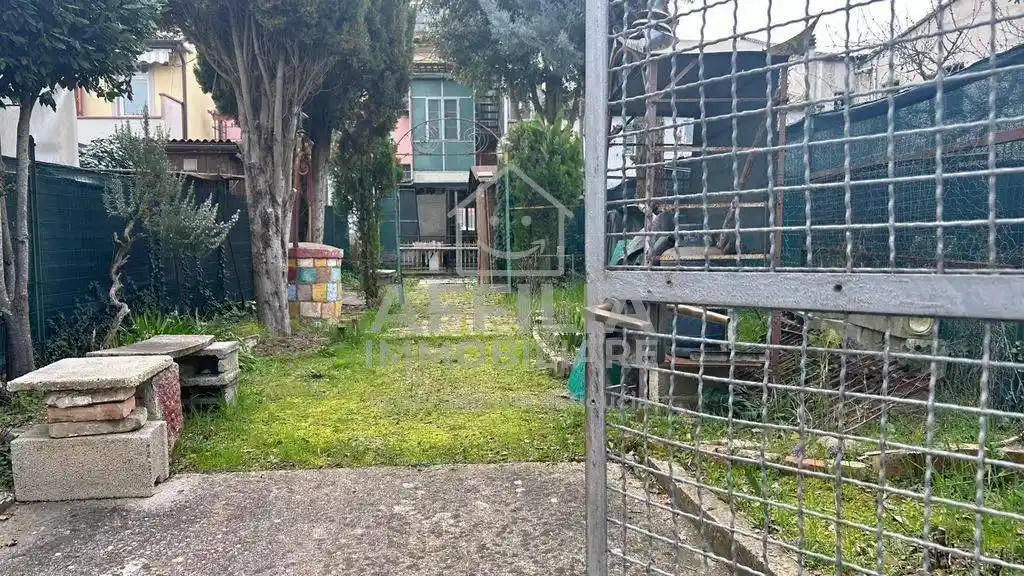 Casa indipendente in vendita a Jesi