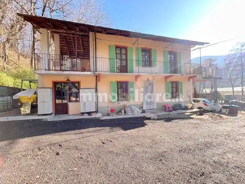 Casa indipendente in vendita a Chiusa di Pesio