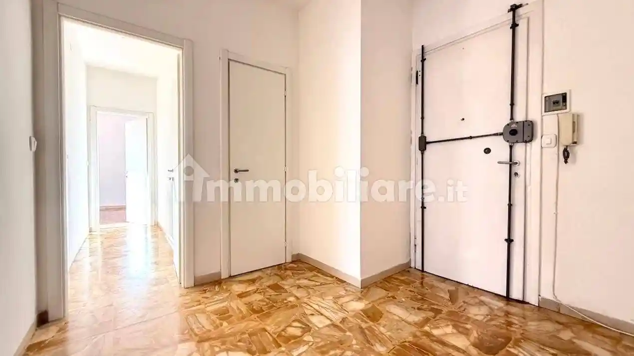 Appartamento in vendita a Massa