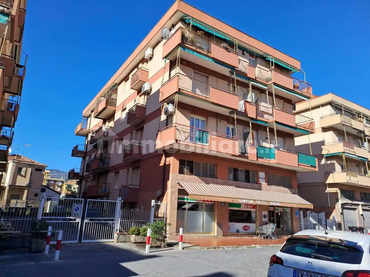 Appartamento in vendita a Pietra Ligure