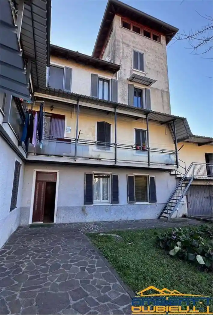 Appartamento in vendita a Carvico