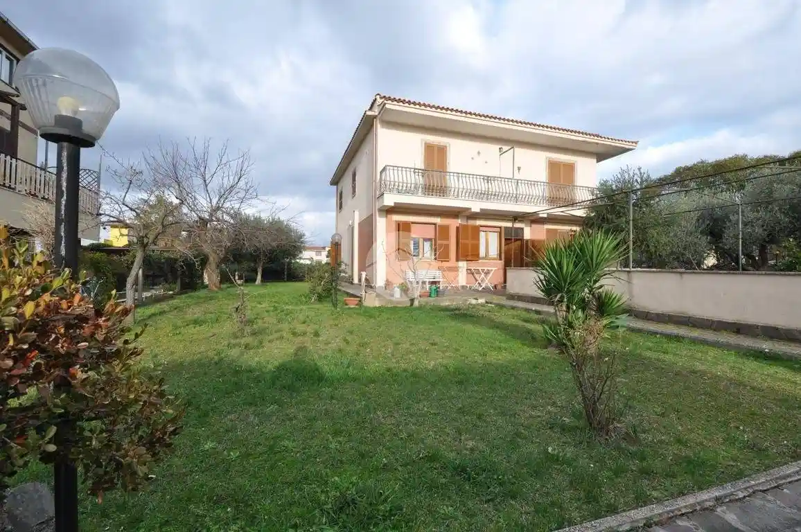 Appartamento in vendita a Zagarolo