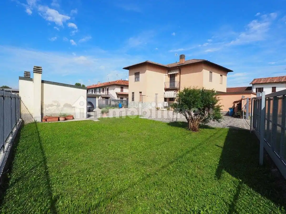 Appartamento in vendita a Inzago