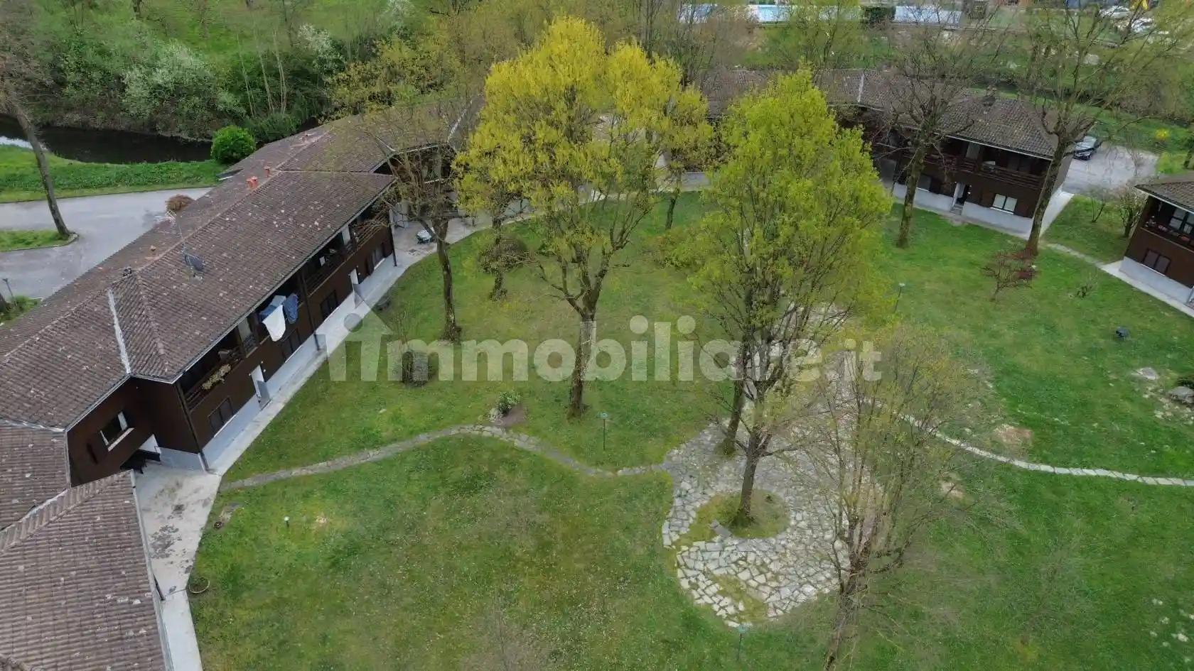 Appartamento in vendita a Ispra