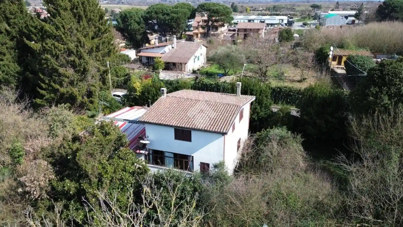Casa indipendente in vendita a Labico