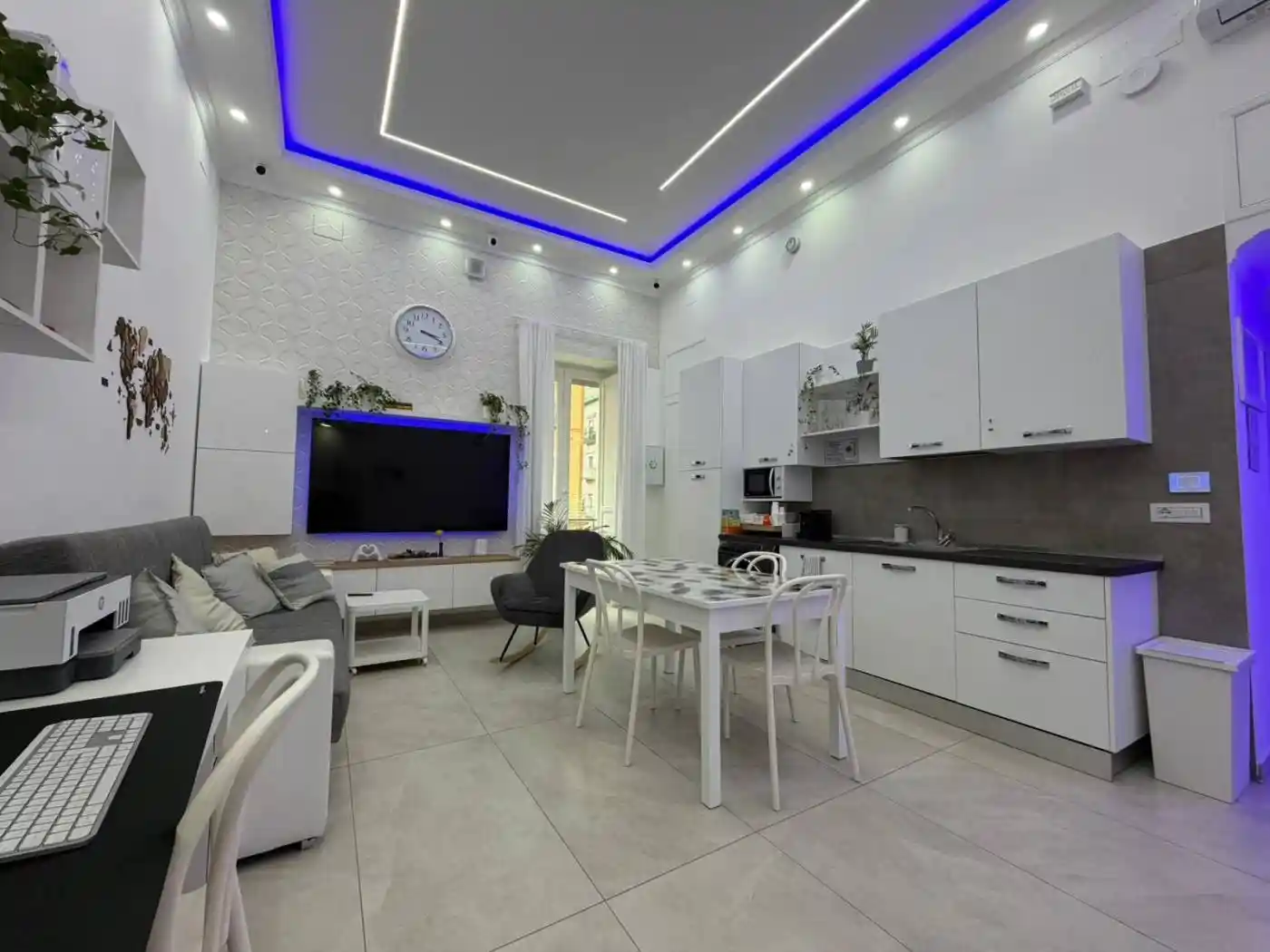 Appartamento in vendita a Napoli