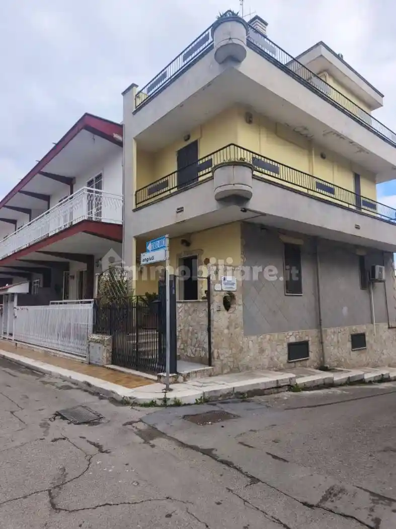 Villetta a schiera in vendita a Triggiano