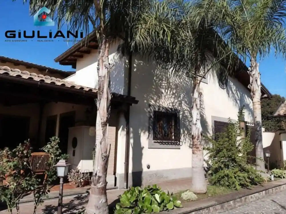 Villa in vendita a Velletri