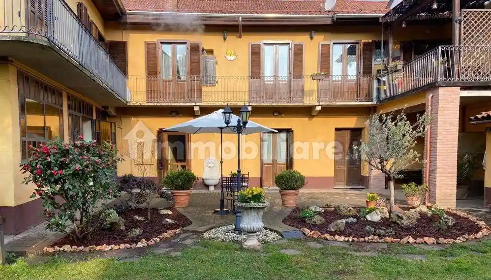 Casa indipendente in vendita a Venaria Reale