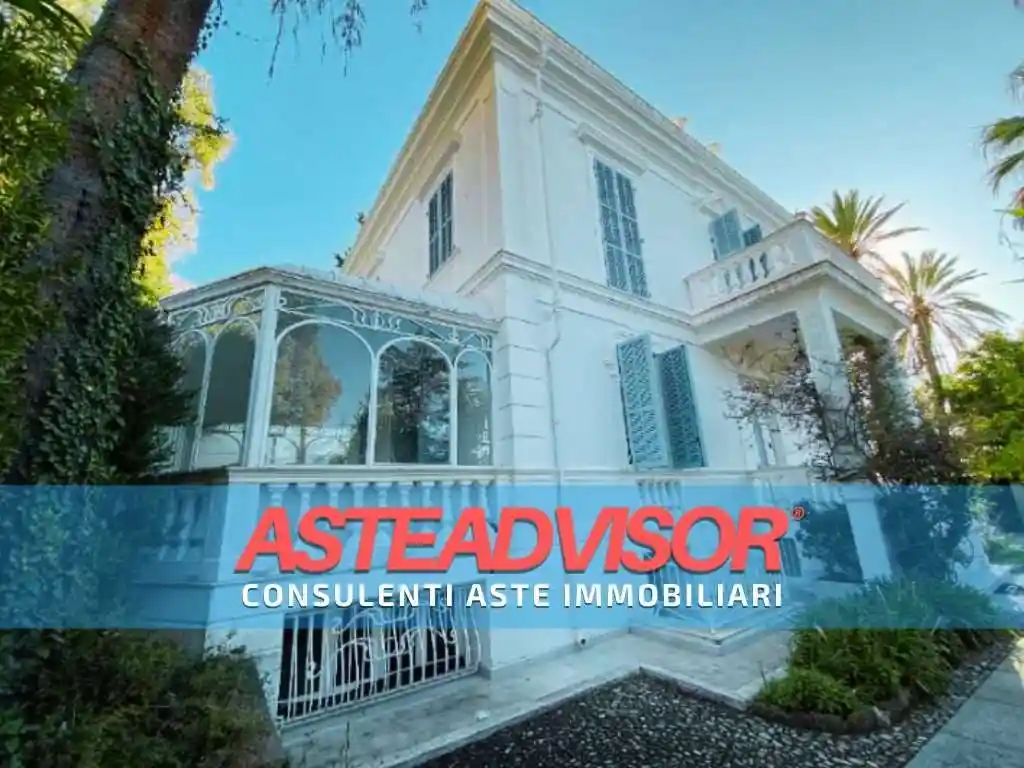 Villa in vendita a Ospedaletti