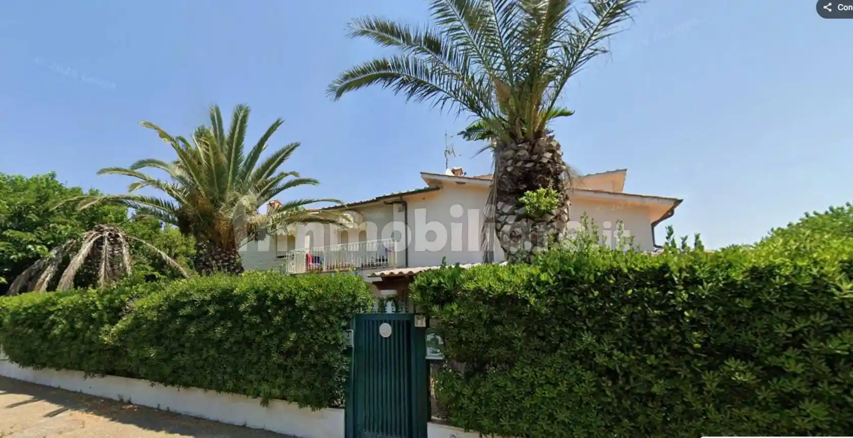 Villa in vendita a Fiumicino