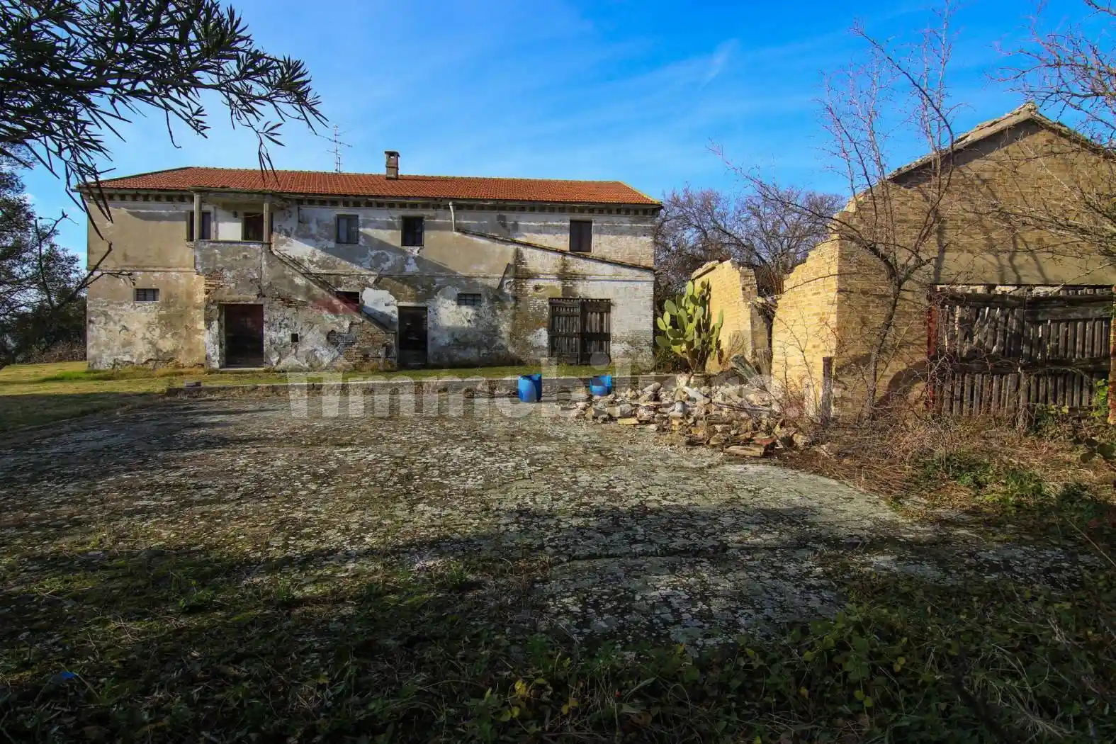 Rustico - Casale in vendita a Polverigi