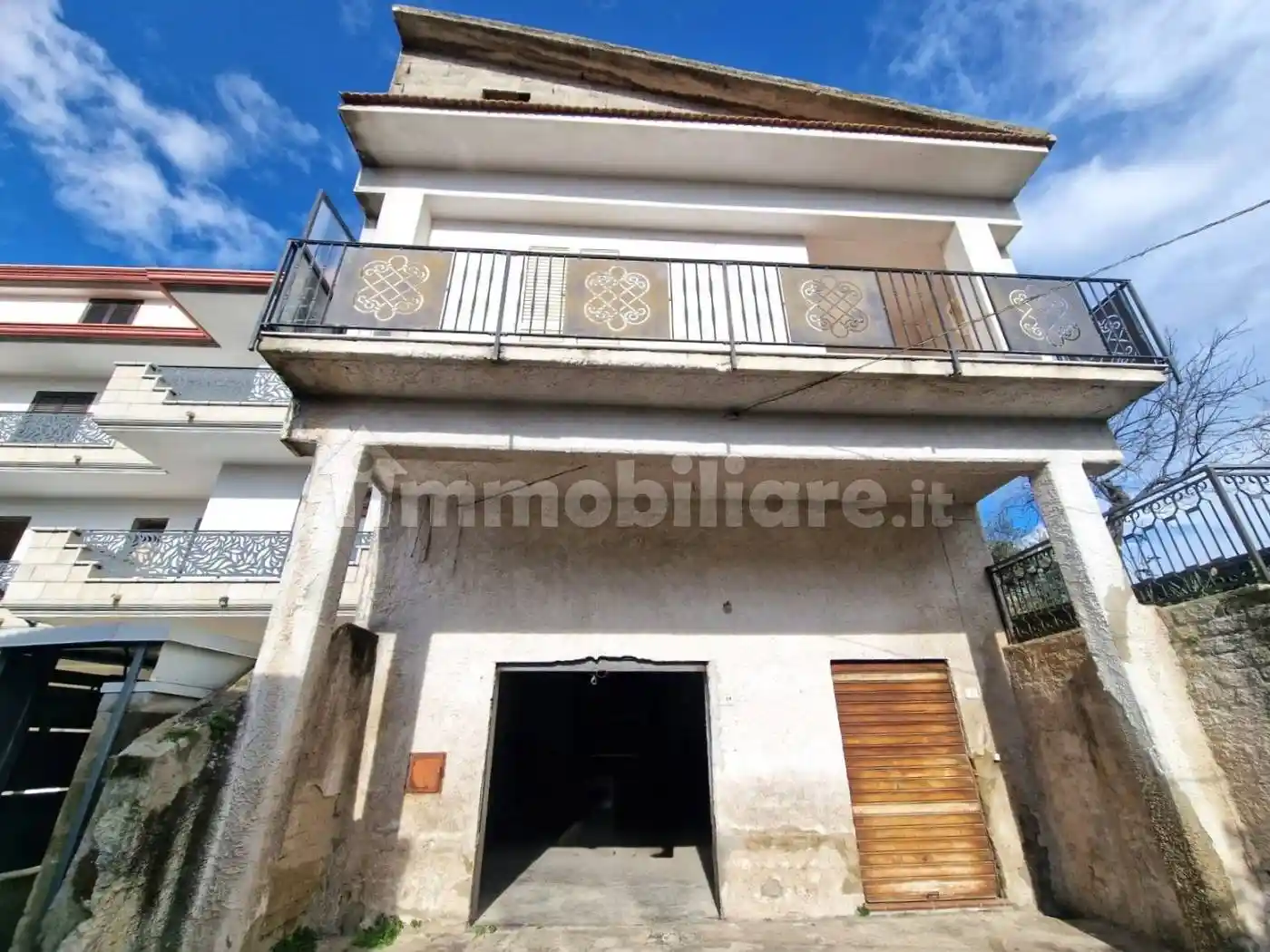 Casa indipendente in vendita a Castel Morrone