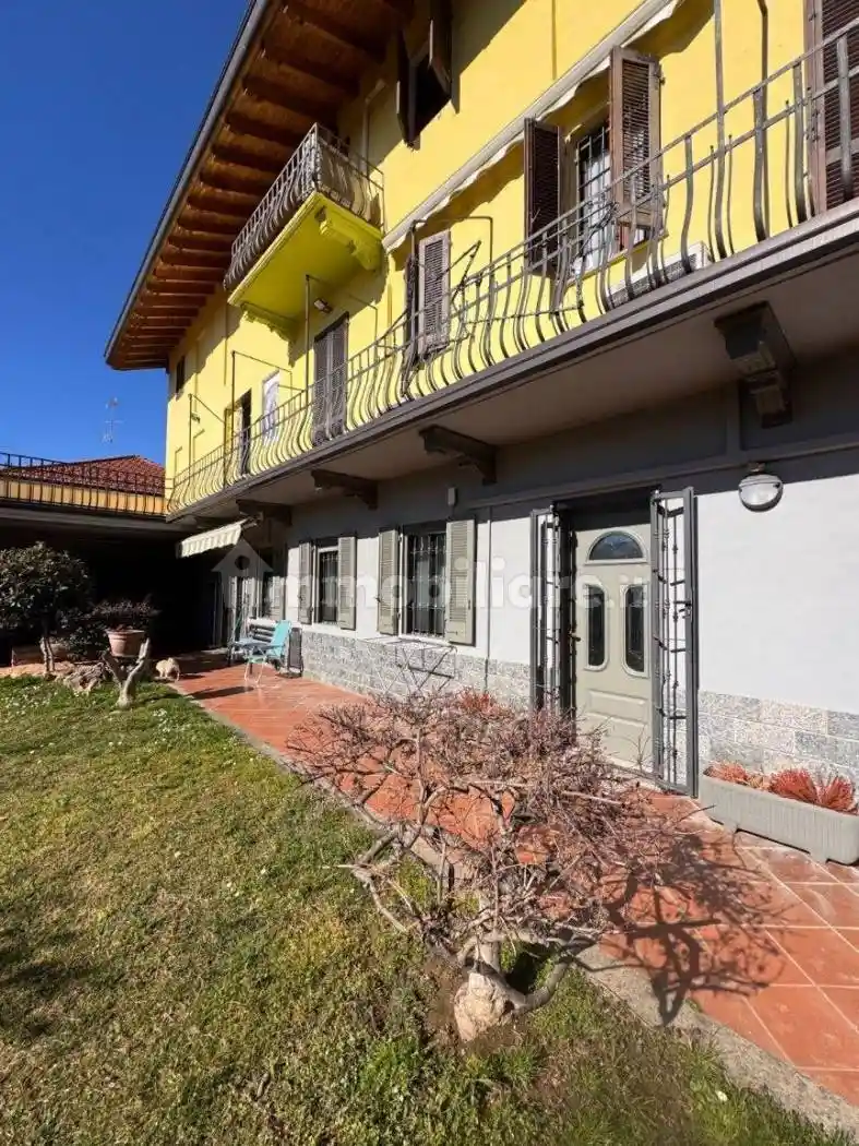 Rustico - Casale in vendita a Marano Ticino