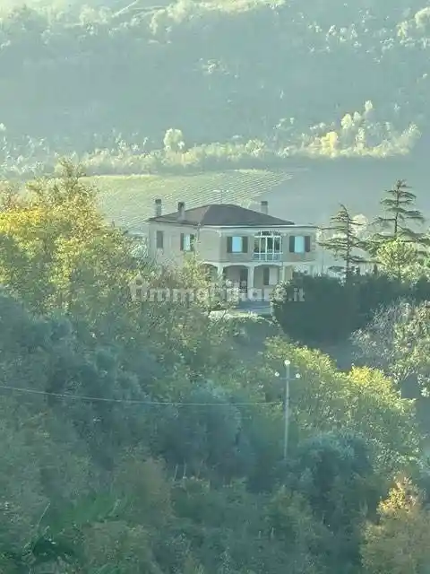 Villa in vendita a Carassai