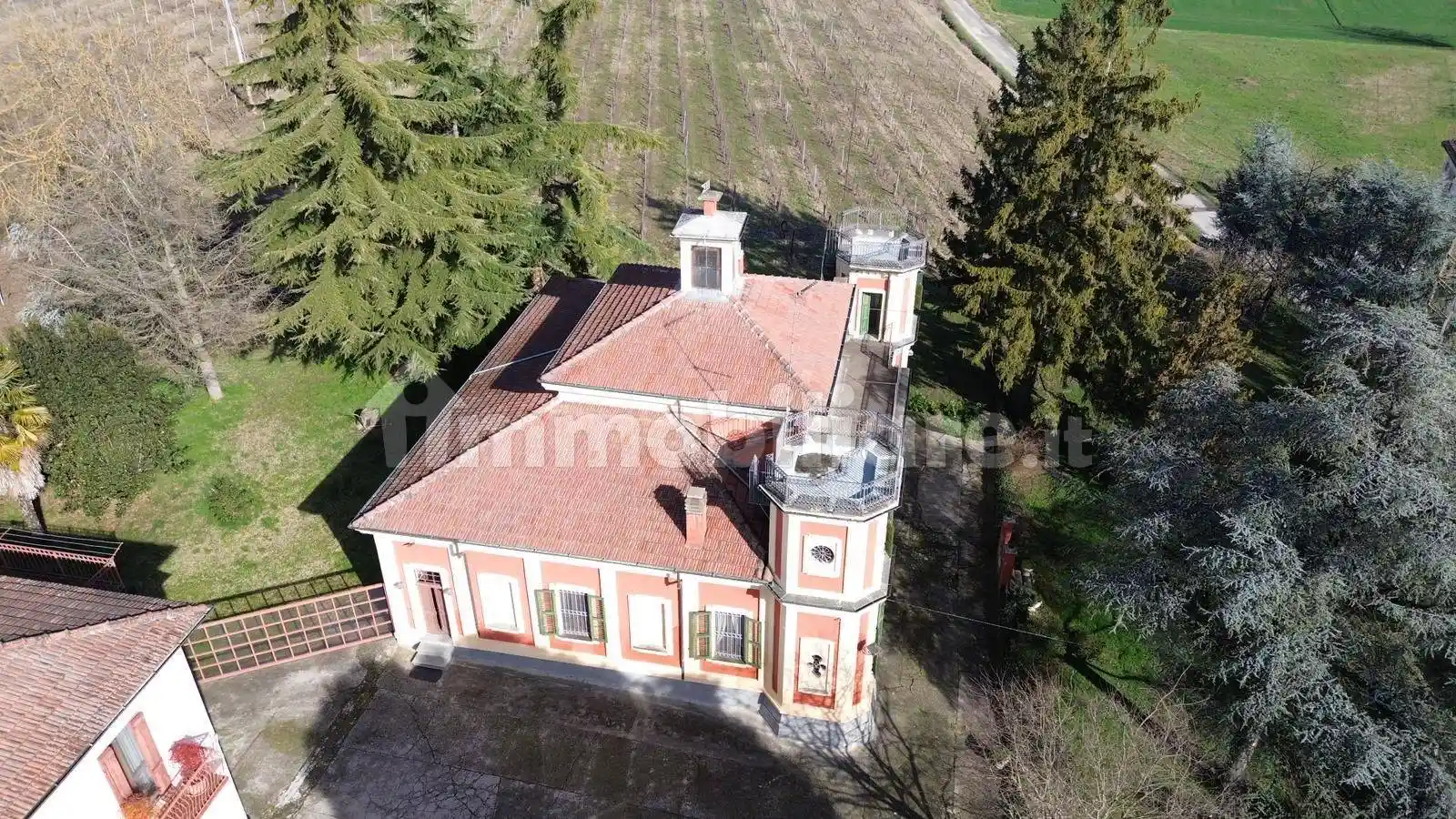 Rustico - Casale in vendita a Casale Monferrato