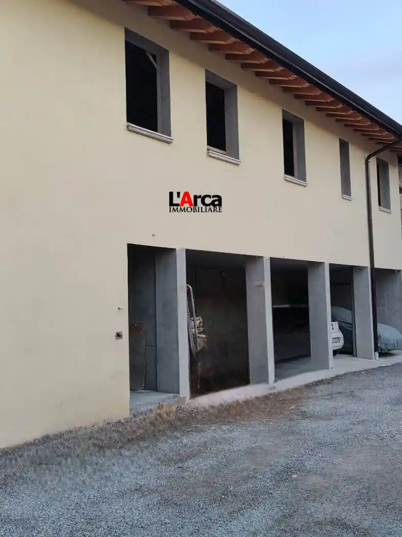 Appartamento in vendita a Ghisalba