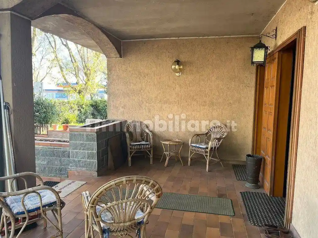 Villa in vendita a Trezzano sul Naviglio