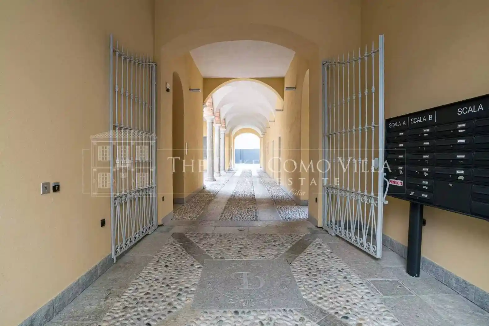 Appartamento in vendita a Como